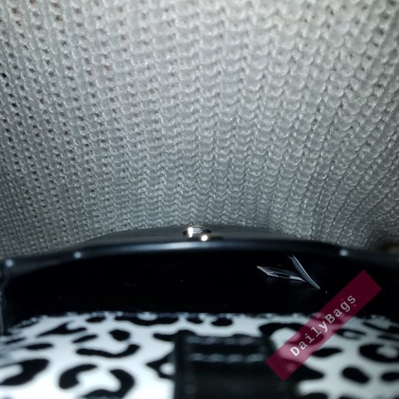 NWT KATE SPADE 100% AUTHENTIC NORTH PHONE CROSSBODY CAT MEOW BLACK WHITE - Picture 2 of 12